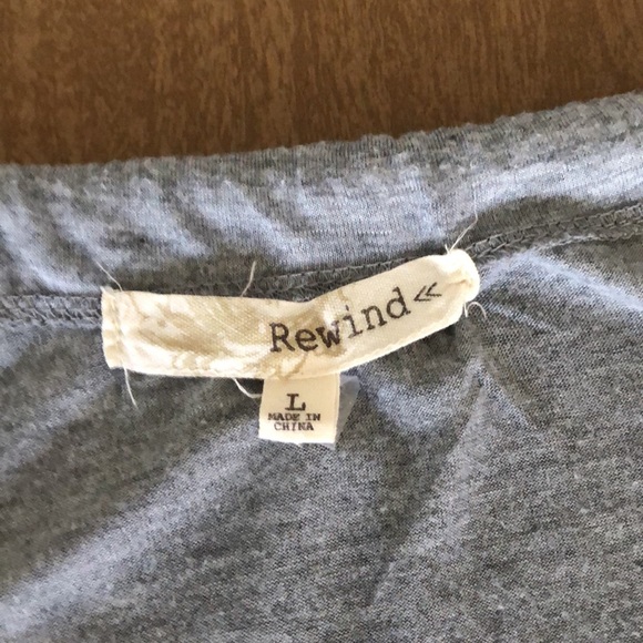 Bundle two tank tops navy and gray, green, white, gray. - Picture 5 of 6